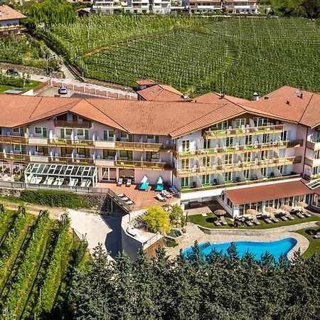 Hotel Ifinger Schenna Bagian luar foto