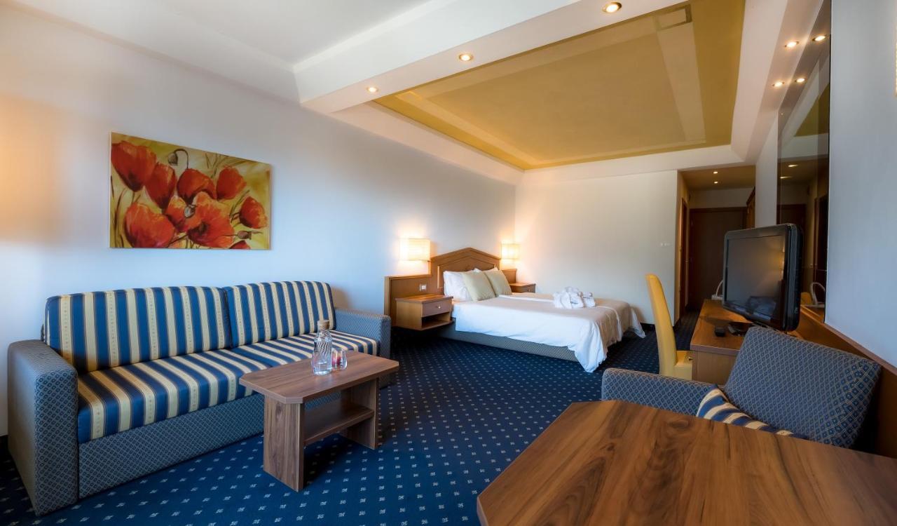 Hotel Ifinger Schenna Bagian luar foto