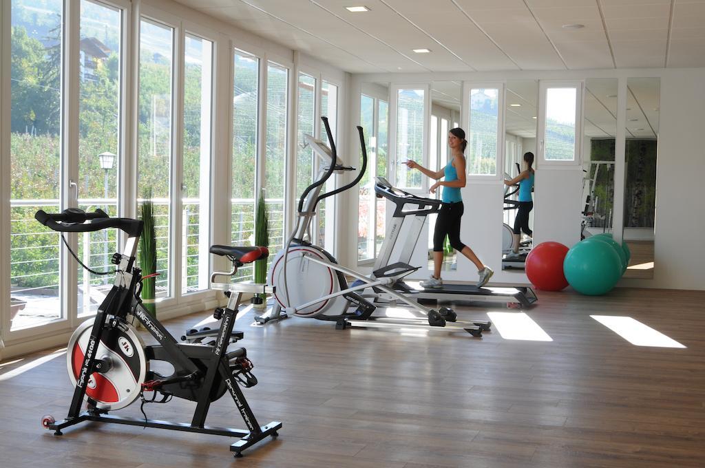 Hotel Ifinger Schenna Bagian luar foto