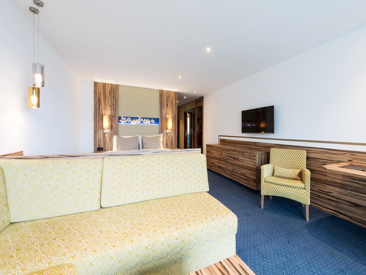 Hotel Ifinger Schenna Bagian luar foto