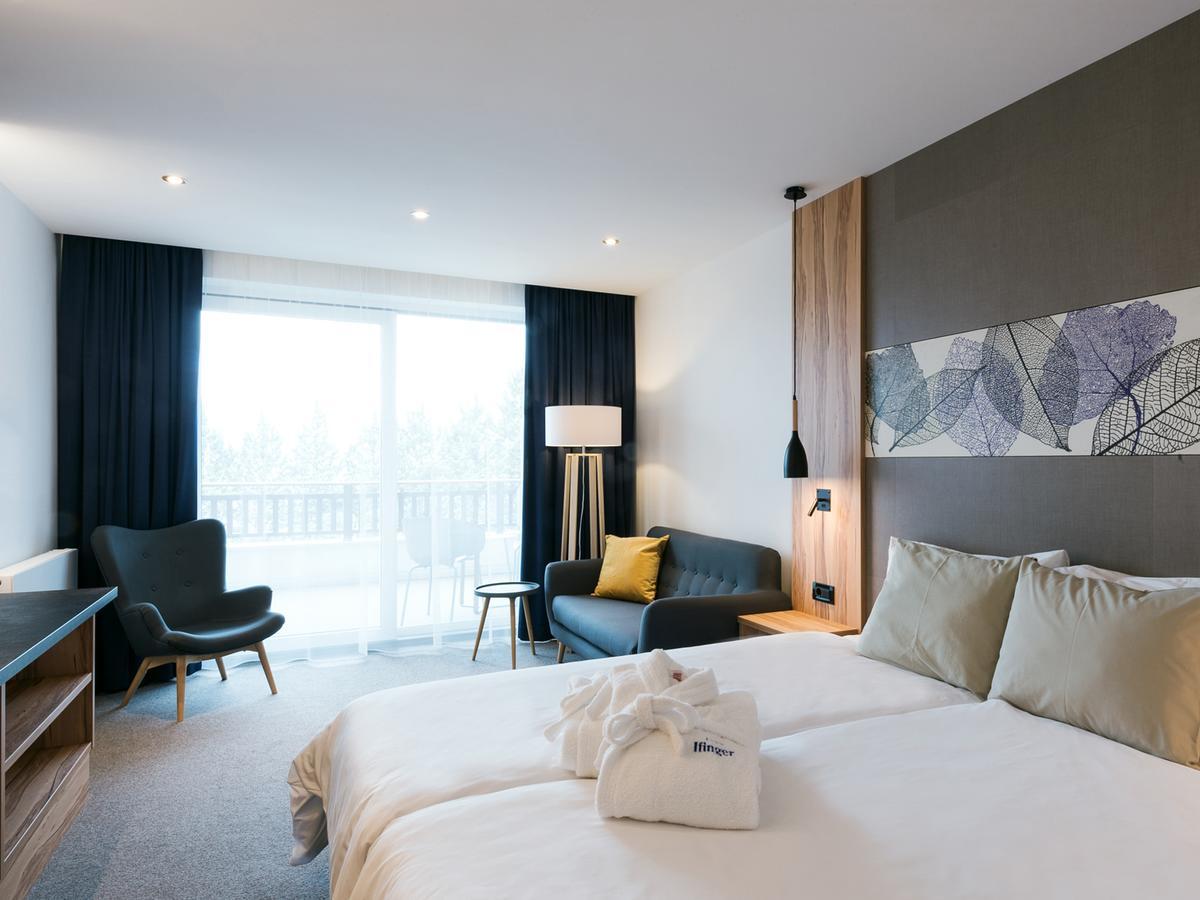 Hotel Ifinger Schenna Bagian luar foto